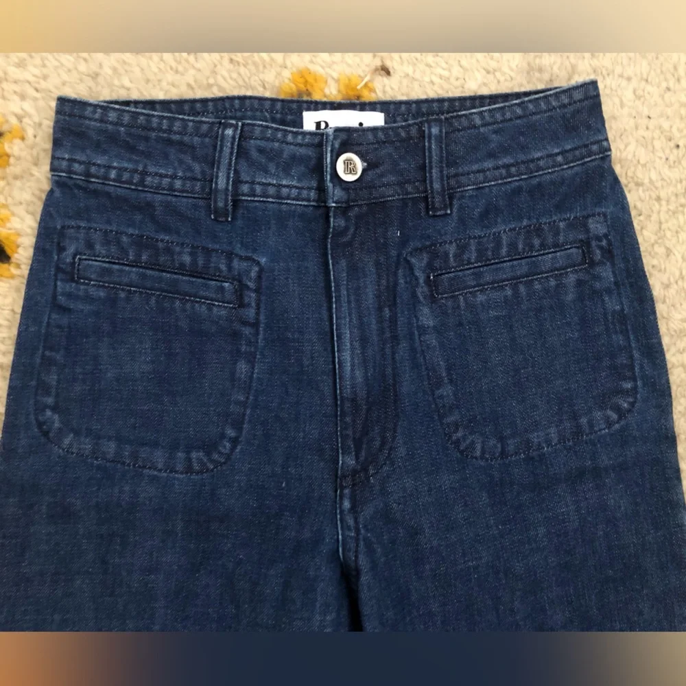 Rouje High-Rise Wide-Leg Jeans in Deep Navy - Picture 5 of 7